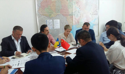 中国检疫代表团考察乌克兰樱桃 三年谈判距输华协议更近一步