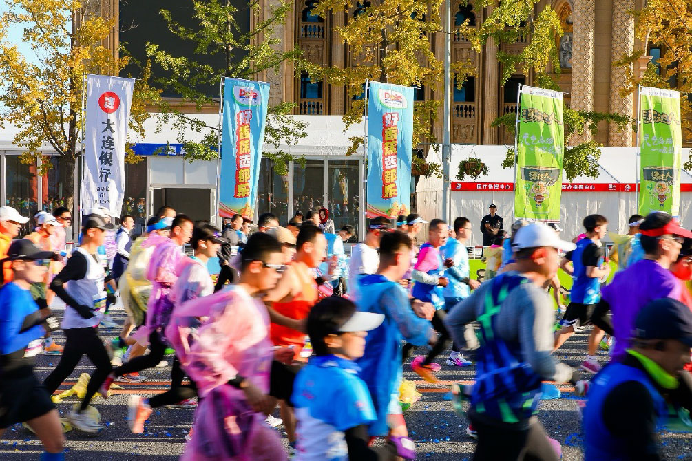 双城起跑，与“乐”同行！都乐鼎力赞助大连马拉松及NB10K苏州站，成为跑友运动健康补给首选！